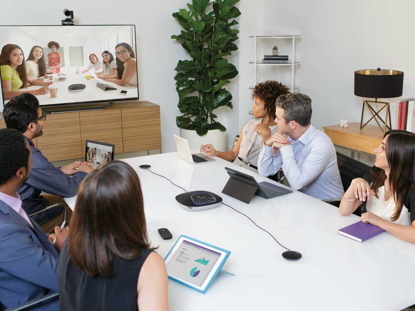 how-to-chose-the-best-video-conferencing-system-for-your-business